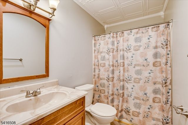 73 Mariners Court, Plainfield City, NJ 07063