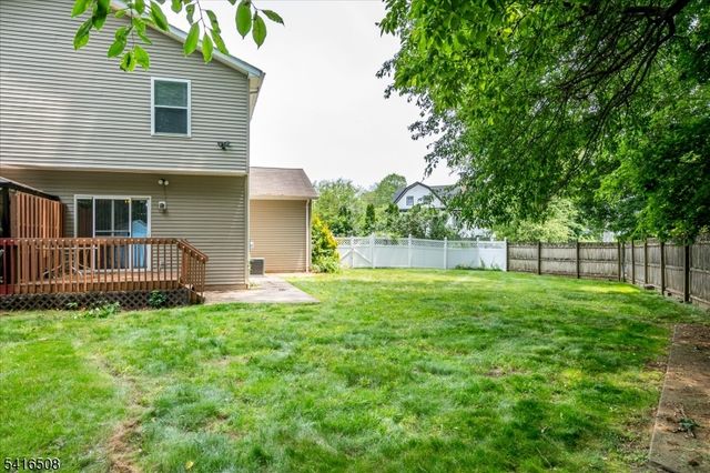 73 Mariners Court, Plainfield City, NJ 07063