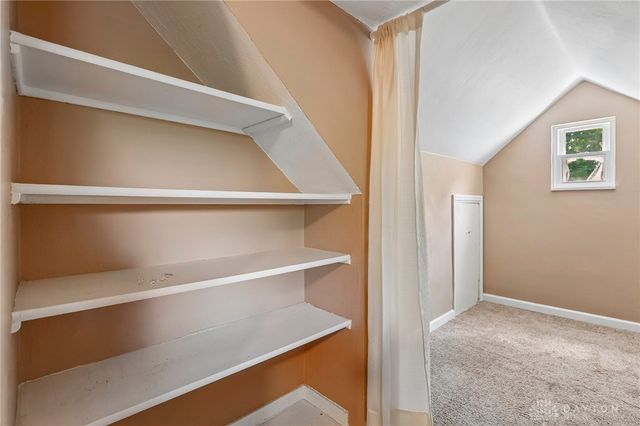 141 Napoleon Drive, Kettering, OH 45429