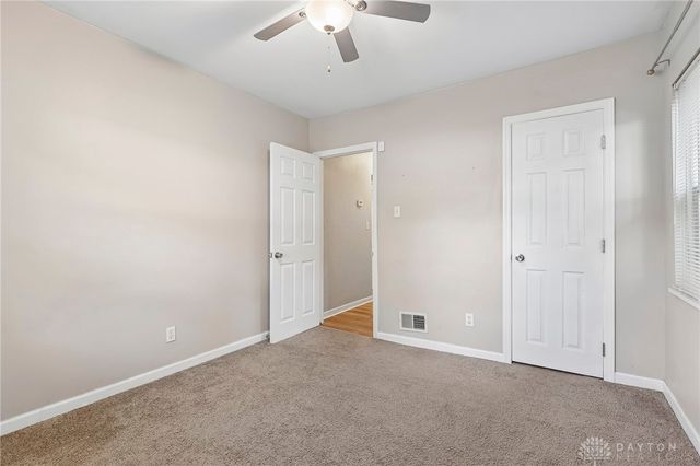 141 Napoleon Drive, Kettering, OH 45429