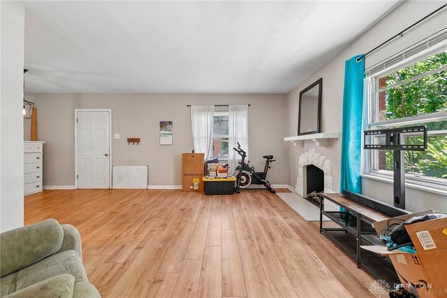 141 Napoleon Drive, Kettering, OH 45429