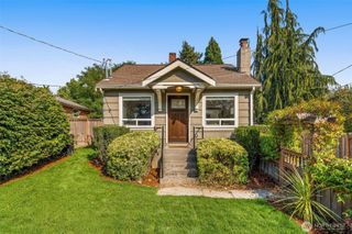 10530 Ashworth Avenue N, Seattle, WA 98133