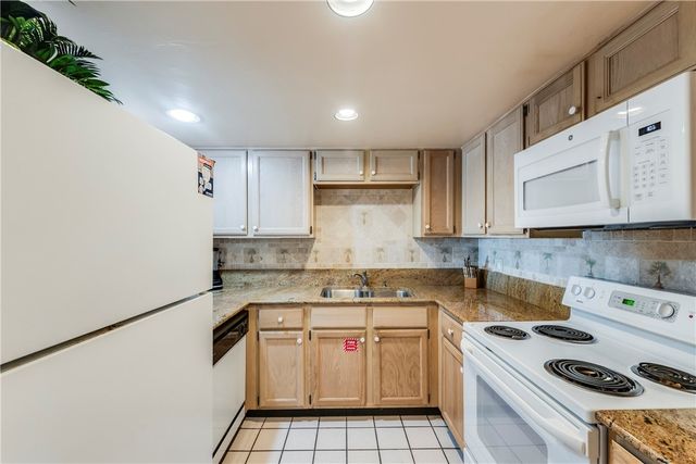 1419 S Eleventh 203, Port Aransas, TX 78373