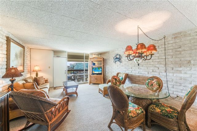 1419 S Eleventh 203, Port Aransas, TX 78373