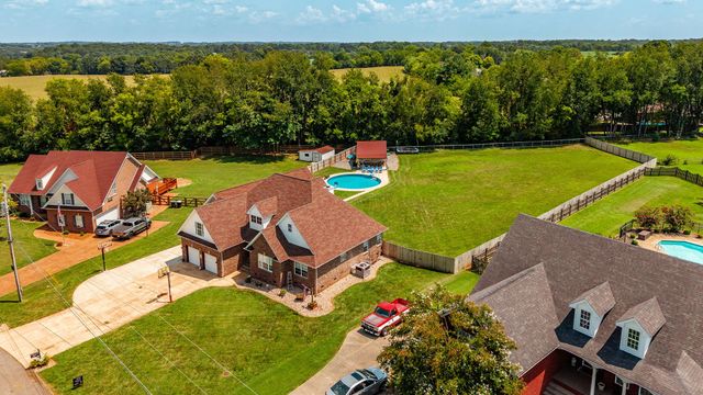 124 Emma Dr, Portland, TN 37148