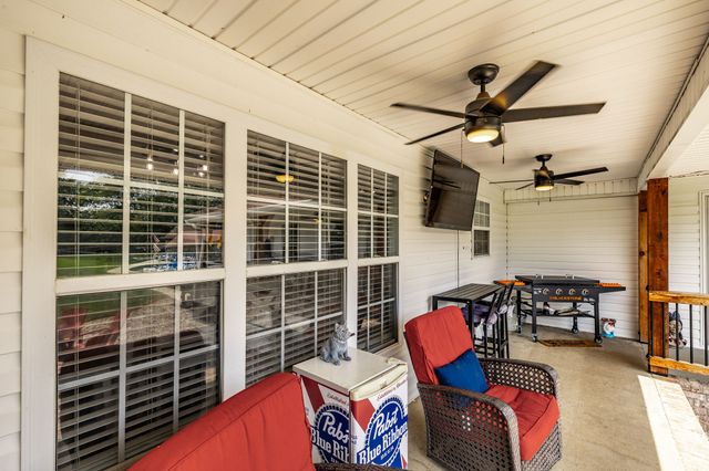 124 Emma Dr, Portland, TN 37148