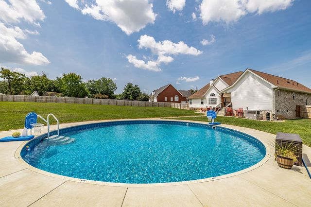 124 Emma Dr, Portland, TN 37148