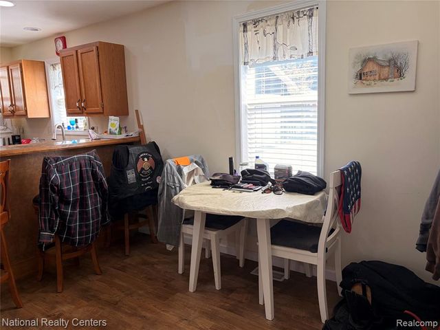 2025 Parkwood Court, Brooklyn, MI 49230
