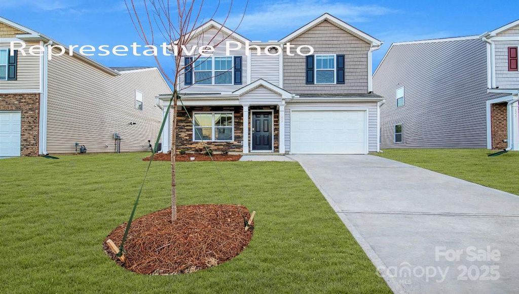 1047 20th Avenue Loop SE, Hickory, NC 28602