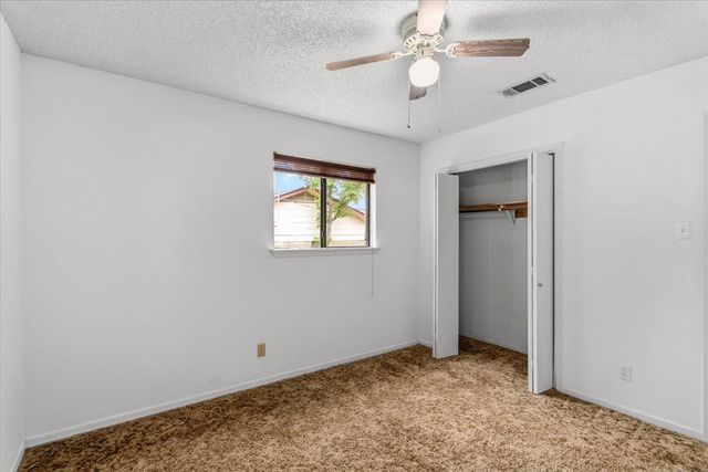 310 McClendon DR, Elgin, TX 78621