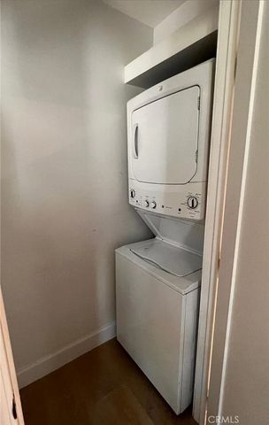 2686 Greenfield, Los Angeles, CA 90064