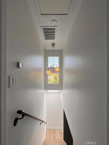 2686 Greenfield, Los Angeles, CA 90064