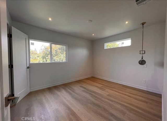 2686 Greenfield, Los Angeles, CA 90064