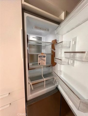 2686 Greenfield, Los Angeles, CA 90064