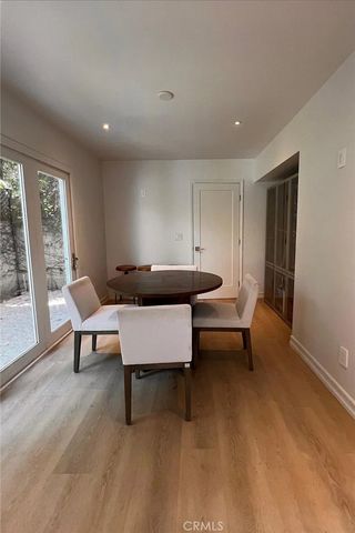 2686 Greenfield, Los Angeles, CA 90064