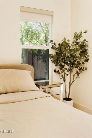 17922 Martha Street, Los Angeles, CA 91316