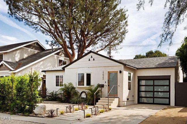 17922 Martha Street, Los Angeles, CA 91316