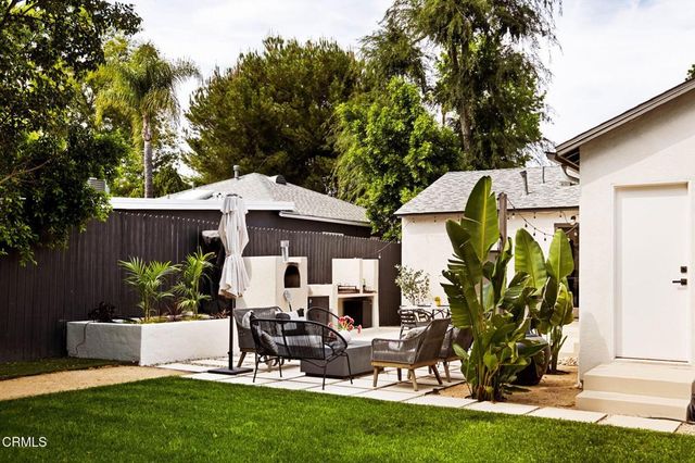 17922 Martha Street, Los Angeles, CA 91316