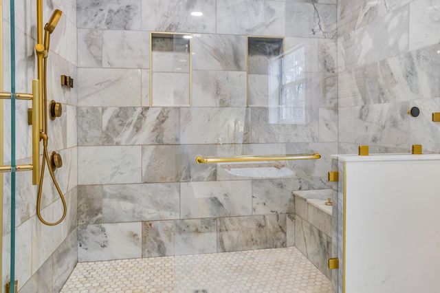 19 Davlynn Drive, Northwood, NH 03261