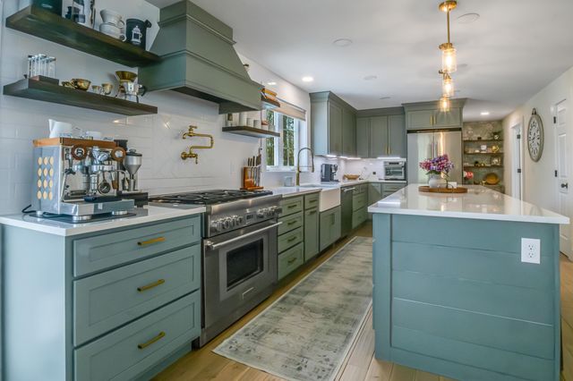 19 Davlynn Drive, Northwood, NH 03261