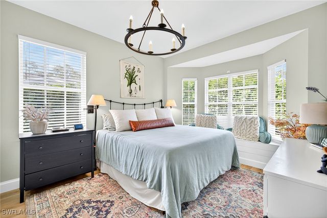 263 Silverado DR, Naples, FL 34119