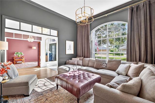 263 Silverado DR, Naples, FL 34119