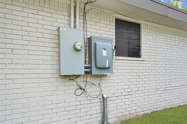 3714 Dabney Street 10, Houston, TX 77026