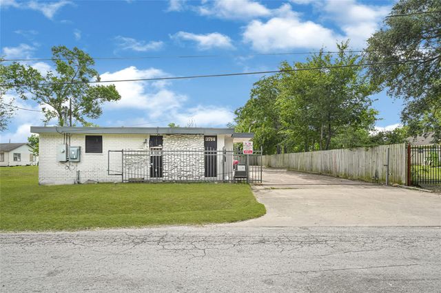 3714 Dabney Street 10, Houston, TX 77026