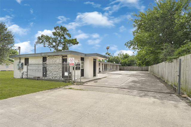 3714 Dabney Street 10, Houston, TX 77026