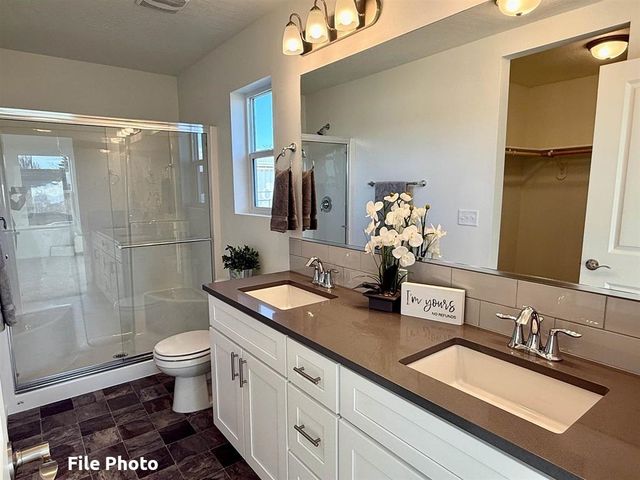 609 S Manifold Ln, Spokane Valley, WA 99016