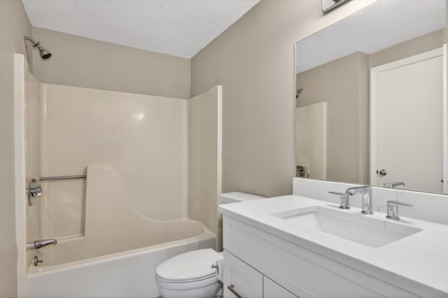 77 Wilson Street C-9, Marlborough, MA 01752