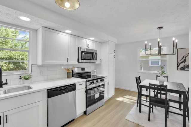 5056 Chipman Drive, Columbus, OH 43232