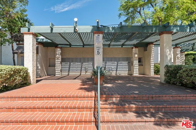 5700 Etiwanda Avenue 136, Tarzana (los Angeles), CA 91356