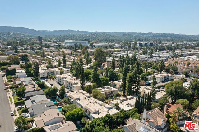 5700 Etiwanda Avenue 136, Tarzana (los Angeles), CA 91356
