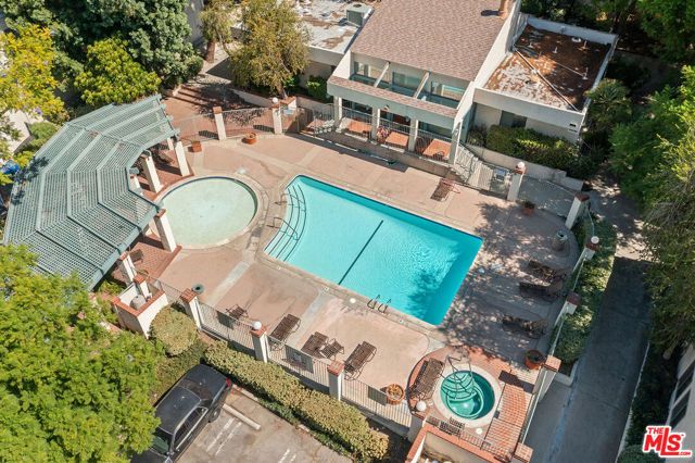 5700 Etiwanda Avenue 136, Tarzana (los Angeles), CA 91356