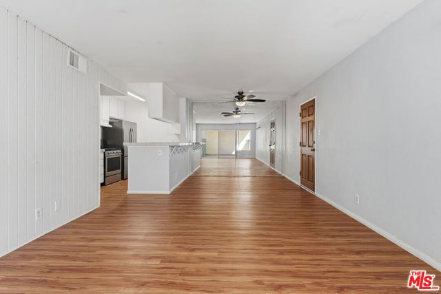 5700 Etiwanda Avenue 136, Tarzana (los Angeles), CA 91356