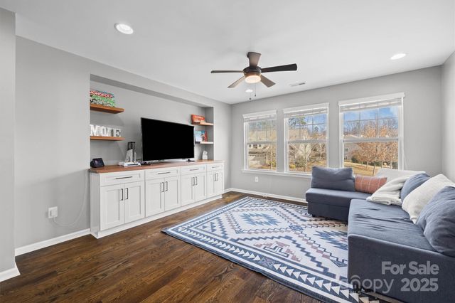 18304 Studman Branch Avenue, Charlotte, NC 28278