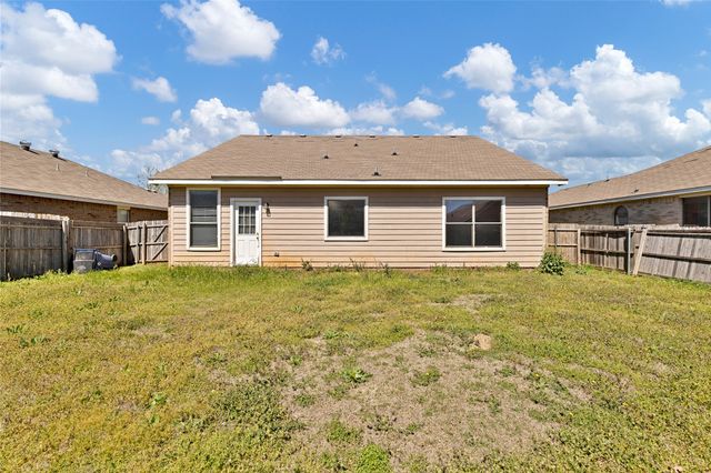 1217 Foxtail Lane, Crowley, TX 76036