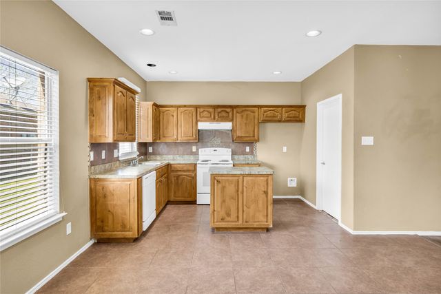 1217 Foxtail Lane, Crowley, TX 76036