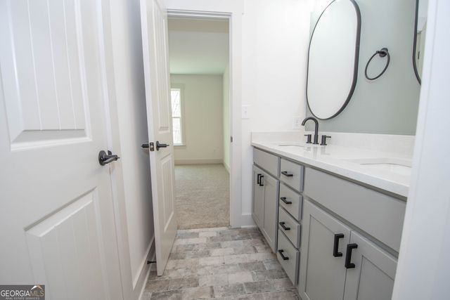 255 Olde Oak Drive, Jonesboro, GA 30238