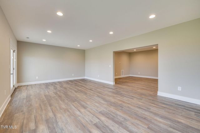 1436 Cabot Cove, Jonesborough, TN 37659