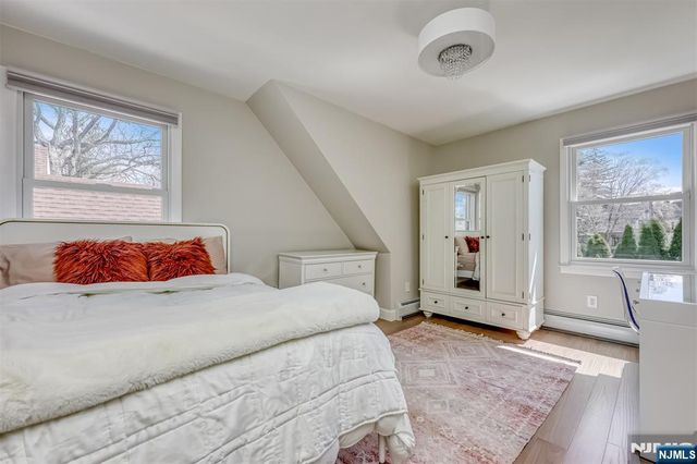 11 Ashton Place, Glen Rock, NJ 07452