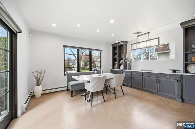 11 Ashton Place, Glen Rock, NJ 07452