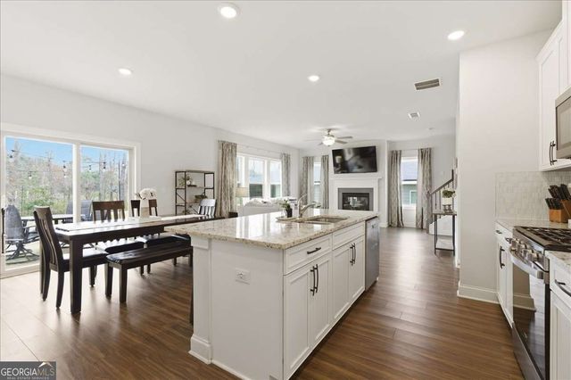 511 Payne Road, Woodstock, GA 30188