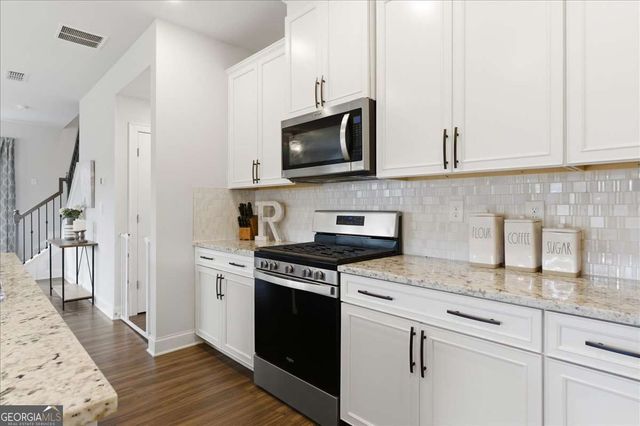 511 Payne Road, Woodstock, GA 30188