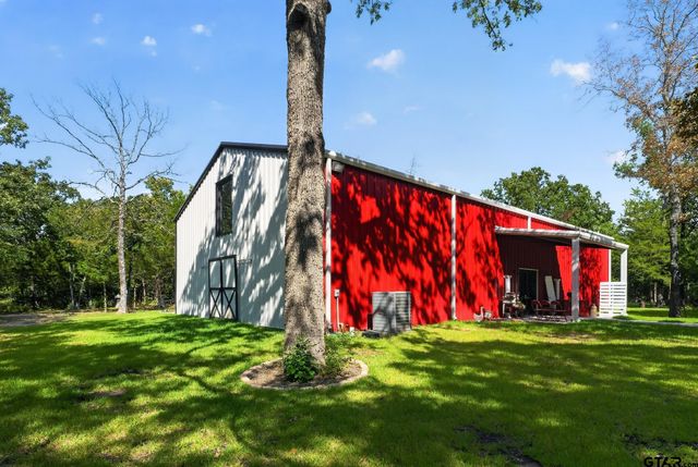735 County Road 3211, Wills Point, TX 75169