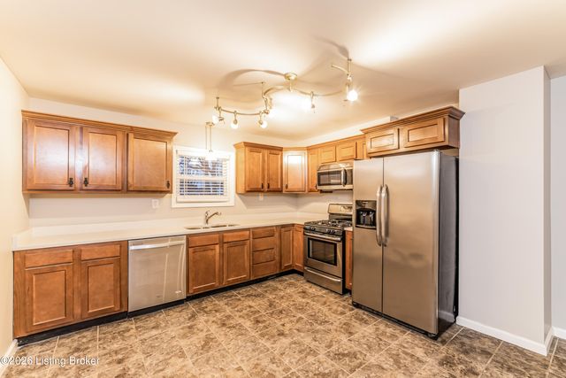 4034 Franklin Ave, Louisville, KY 40213