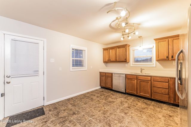 4034 Franklin Ave, Louisville, KY 40213