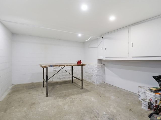 72 Holden Road, Paxton, MA 01612