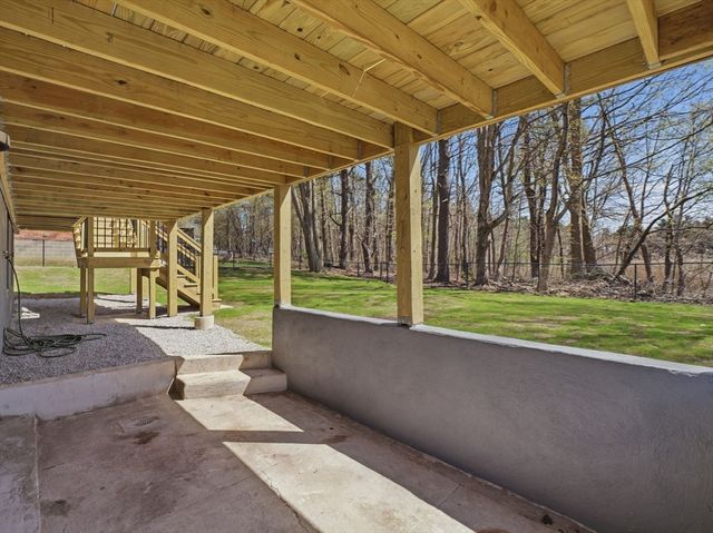 72 Holden Road, Paxton, MA 01612